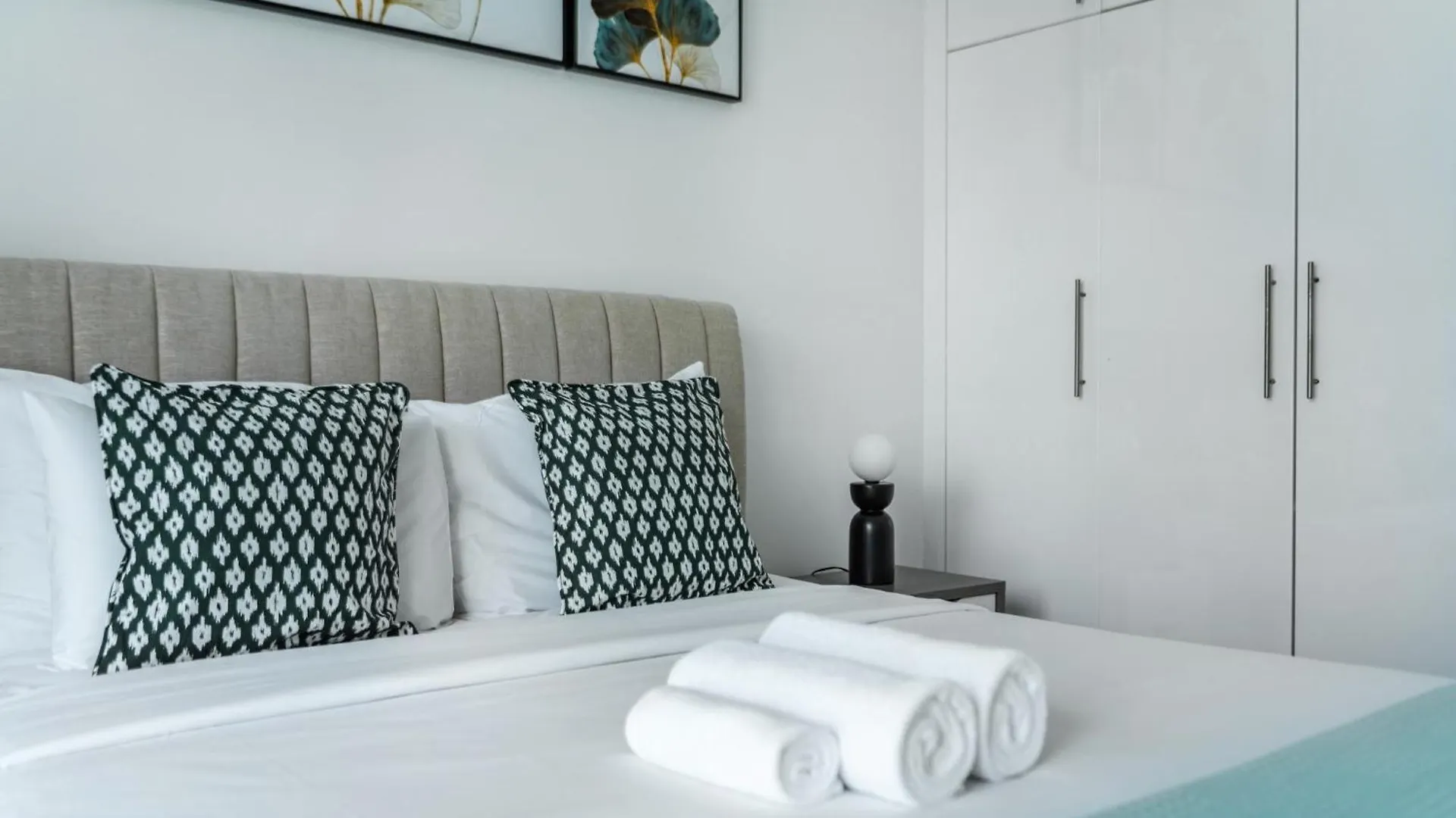 Shoresinn - Artistic Retreat In Dubai Marina